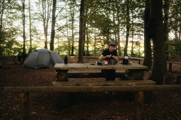 Vestkystruten 2k24 - Day 1: Embracing Chaos on Gravel & Trains